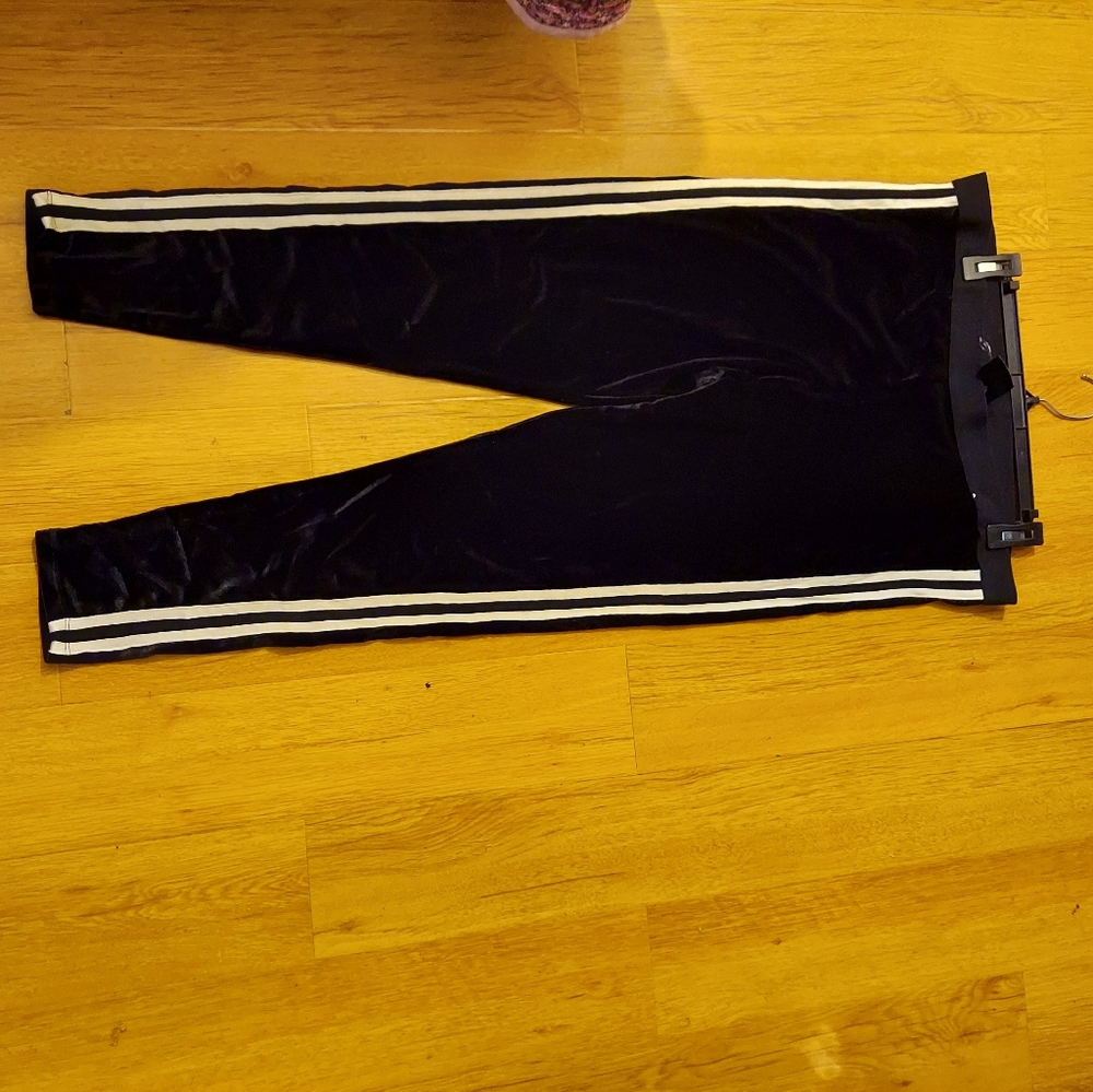 Adidas suede feel leggings